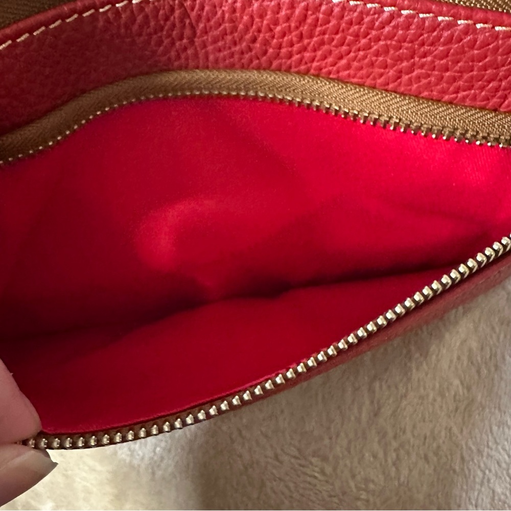 Dooney & Bourke Pebble Leather East/West Convertible Wristlet Crossbody Red NWT - Picture 5 of 13